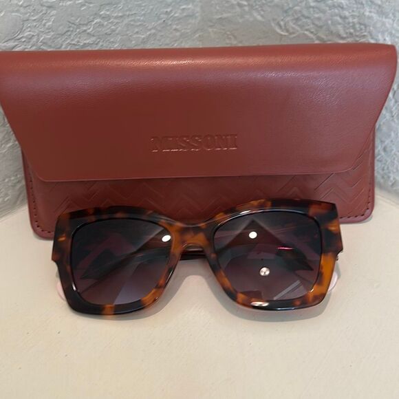 Missoni Tortoise Shell Print Cats Eye Sunglasses Brown Orange Oversized Luxe NEW main image 10